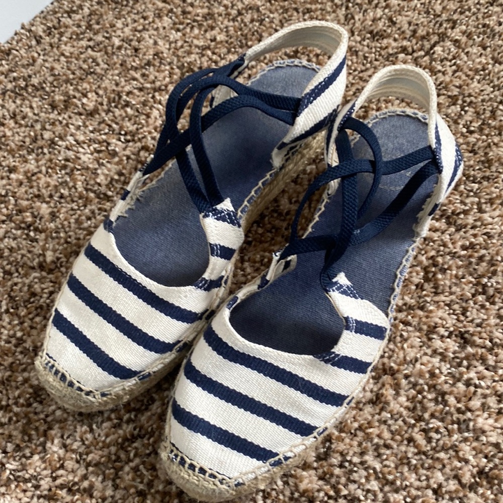 Toni pons sandal